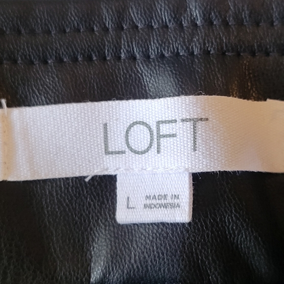 LOFT Black Faux Leather Leggings - Picture 3 of 4